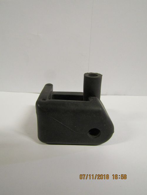 Держатель разбрызгивателя, левый/CPC-60-10E