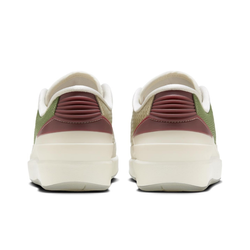 Кроссовки Air Jordan 2 Retro Low 'Year of the Dragon' FJ6871‑100