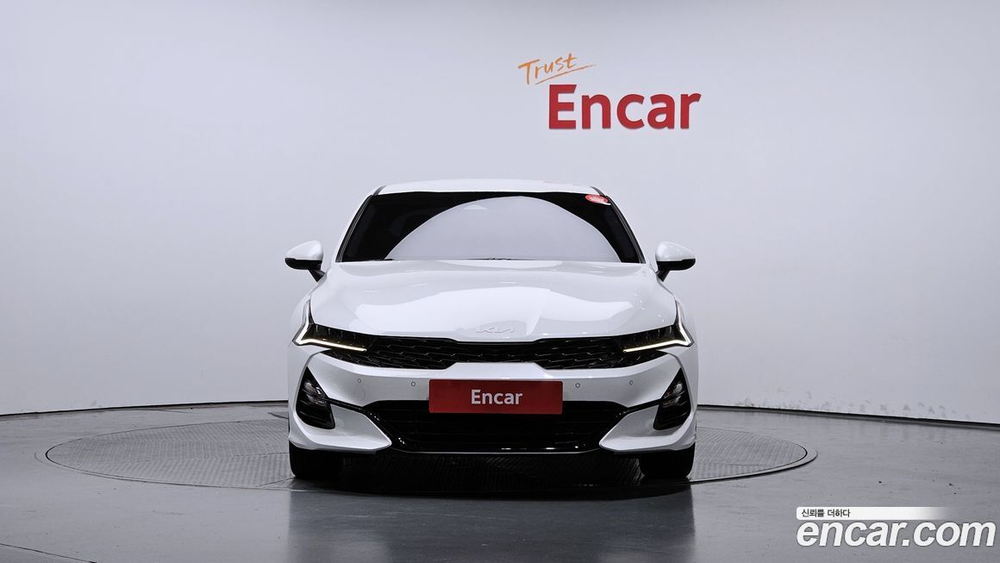 Kia K5 (Optima) 3 Generation 2.0 (04.2022)