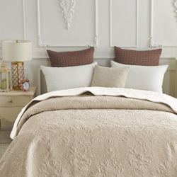 Плед 160х220 Sofi De MarkO Вивальди бежевый