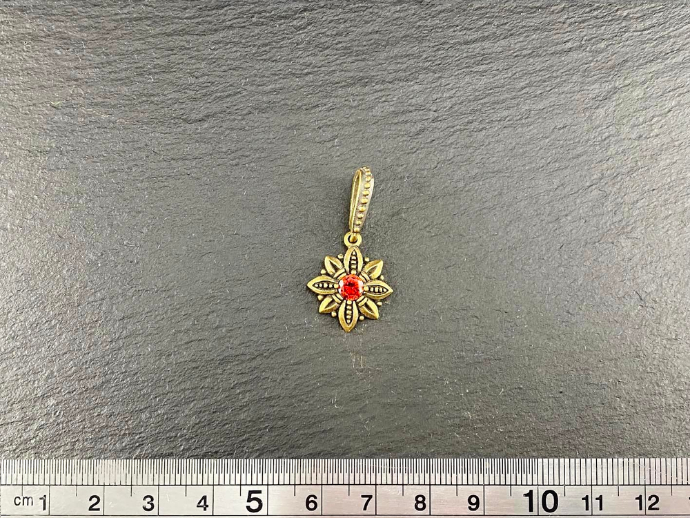 Подвеска.  Огнецвет