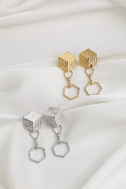 Серьги пуссеты HEXAGONE