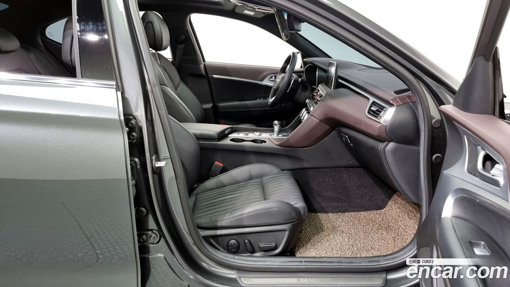 Genesis G70 2.0T (11.2019)