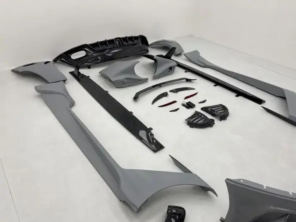 Карбоновый обвес для ASTON MARTIN DB11 2016+ Астон Мартин Аэродинамический обвес