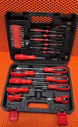 Набор инструментов MAURI отверток