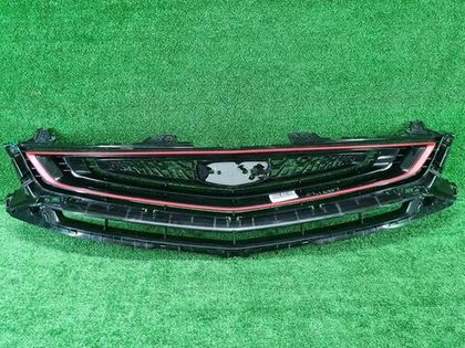 Решетка радиатора Geely Coolray (2019-2023)