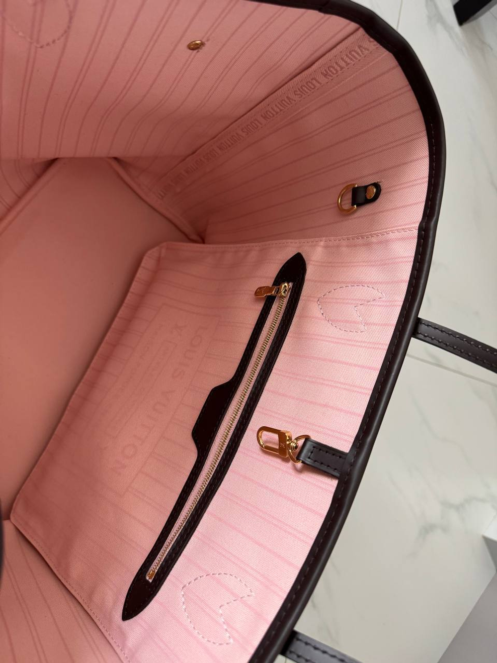 Сумка Louis Vuitton Neverfull MM