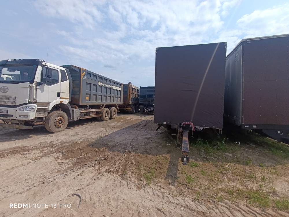 Камский завод Трансмаш 870610 Прицеп шторно-бортовой 870610