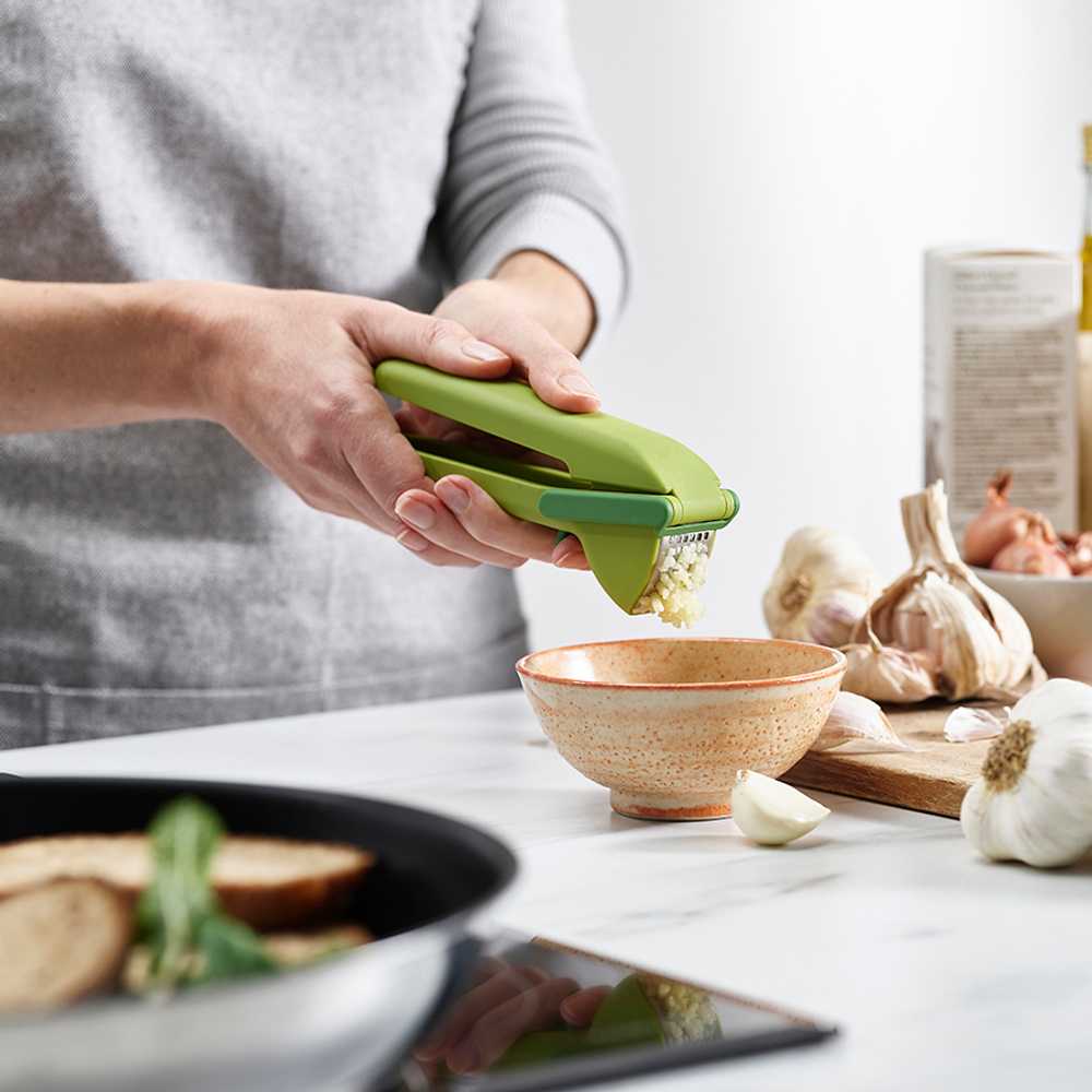 Пресс для чеснока cleanforce, зеленый