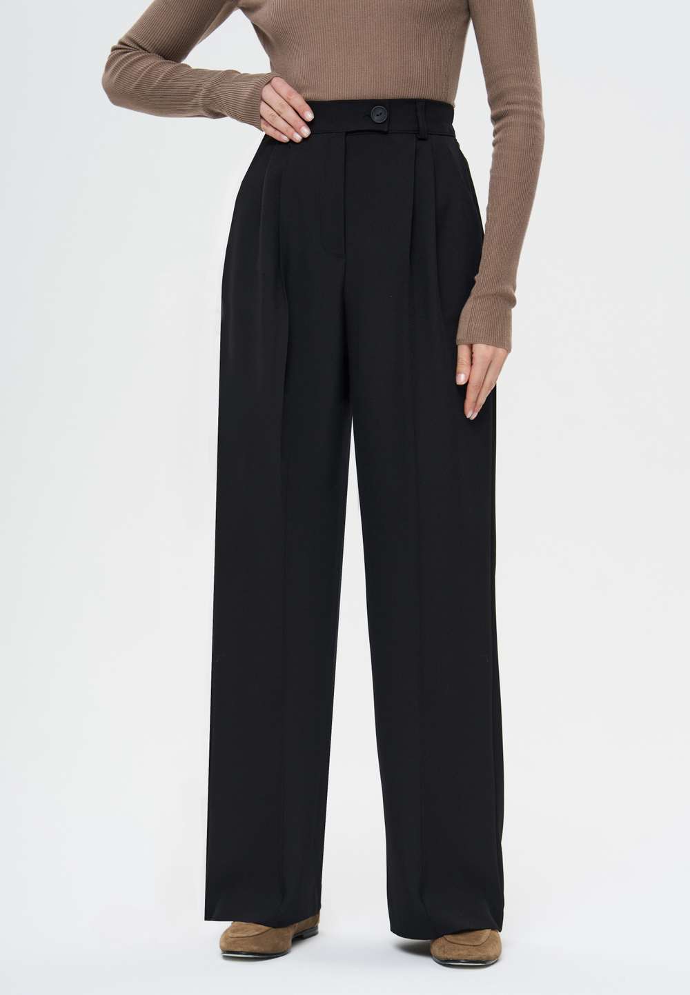 Брюки с простроченными стрелками