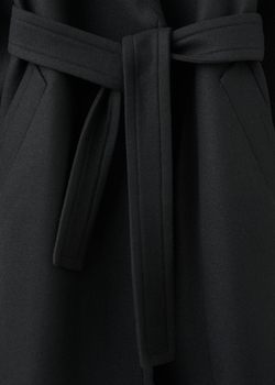 Пальто из шерсти с поясом