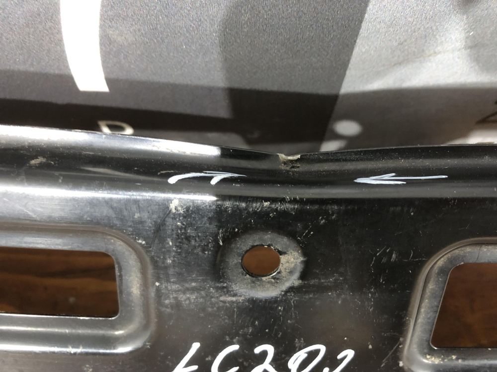 Усилитель переднего бампера Land Cruiser 200 15-21 Б/У Оригинал 5252160170