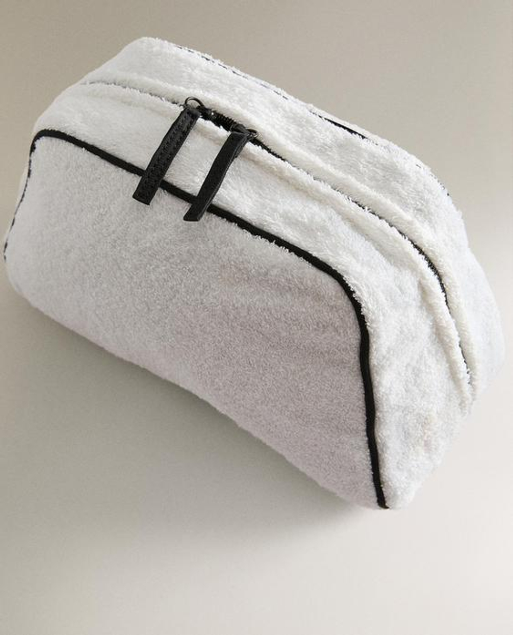 ZARA HOME МАХРОВАЯ КОСМЕТИЧКА С ДЕКОРАТИВНОЙ ОТДЕЛКОЙ, БЕЛЫЙ
