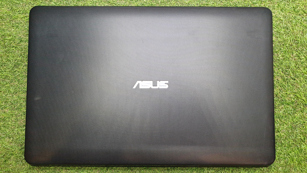 Ноутбук ASUS Pentium/4Gb/820M 1Gb/R752MD-TY033H 90NB0601-M00760/Windows 10