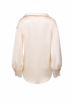 Fall/Winter 2021, Шелковая блуза с глубоким декольте