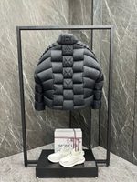 Пуховик Moncler