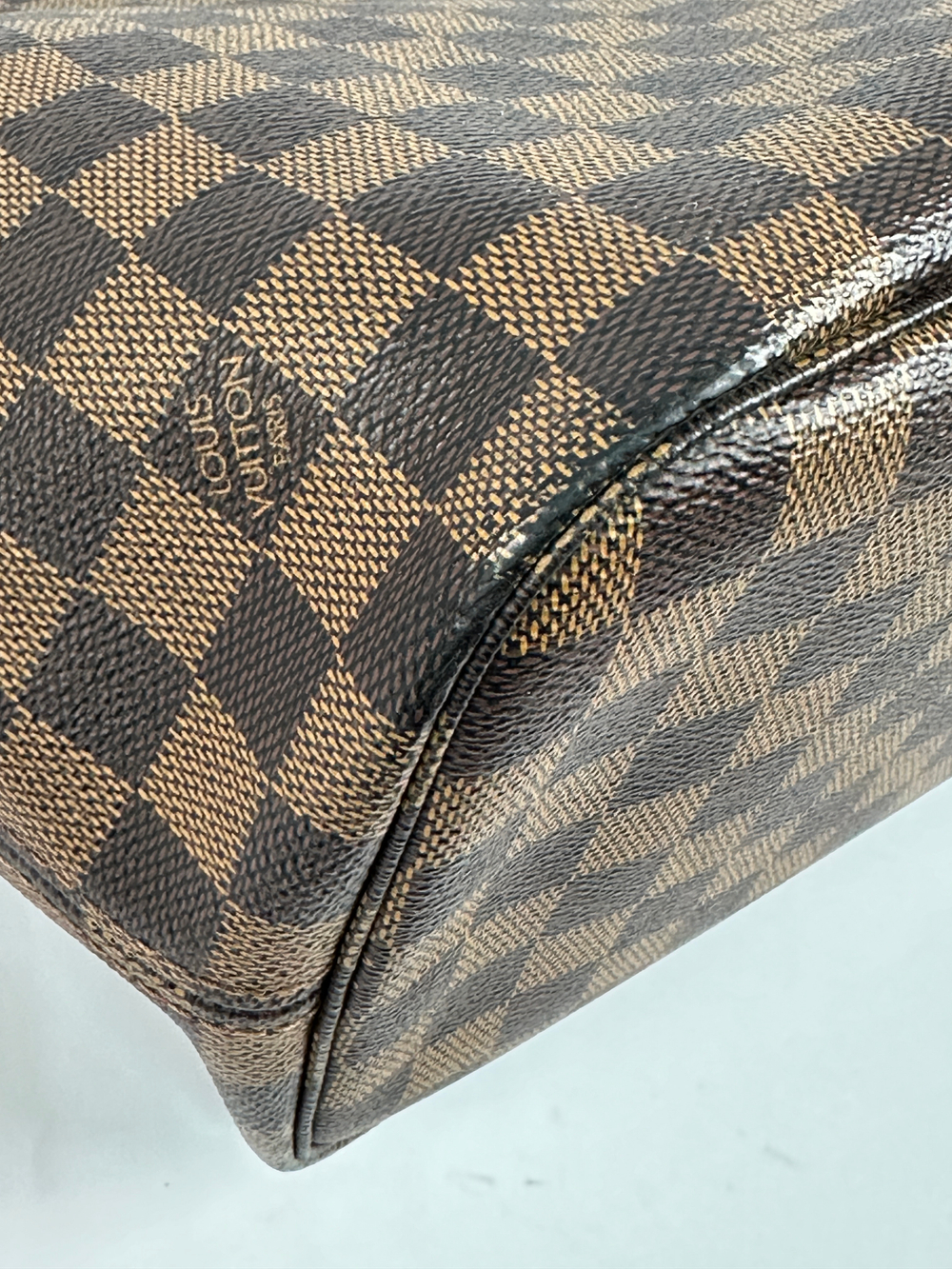 Сумка Louis Vuitton Neverfull MM