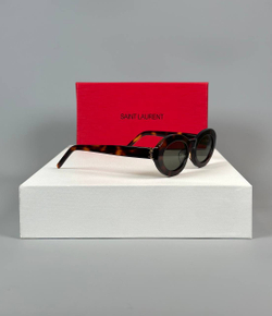Очки Saint Laurent