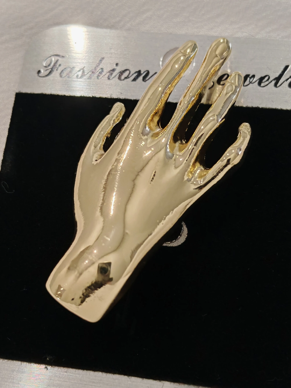 Брошь «Ладонь» Gold 14K