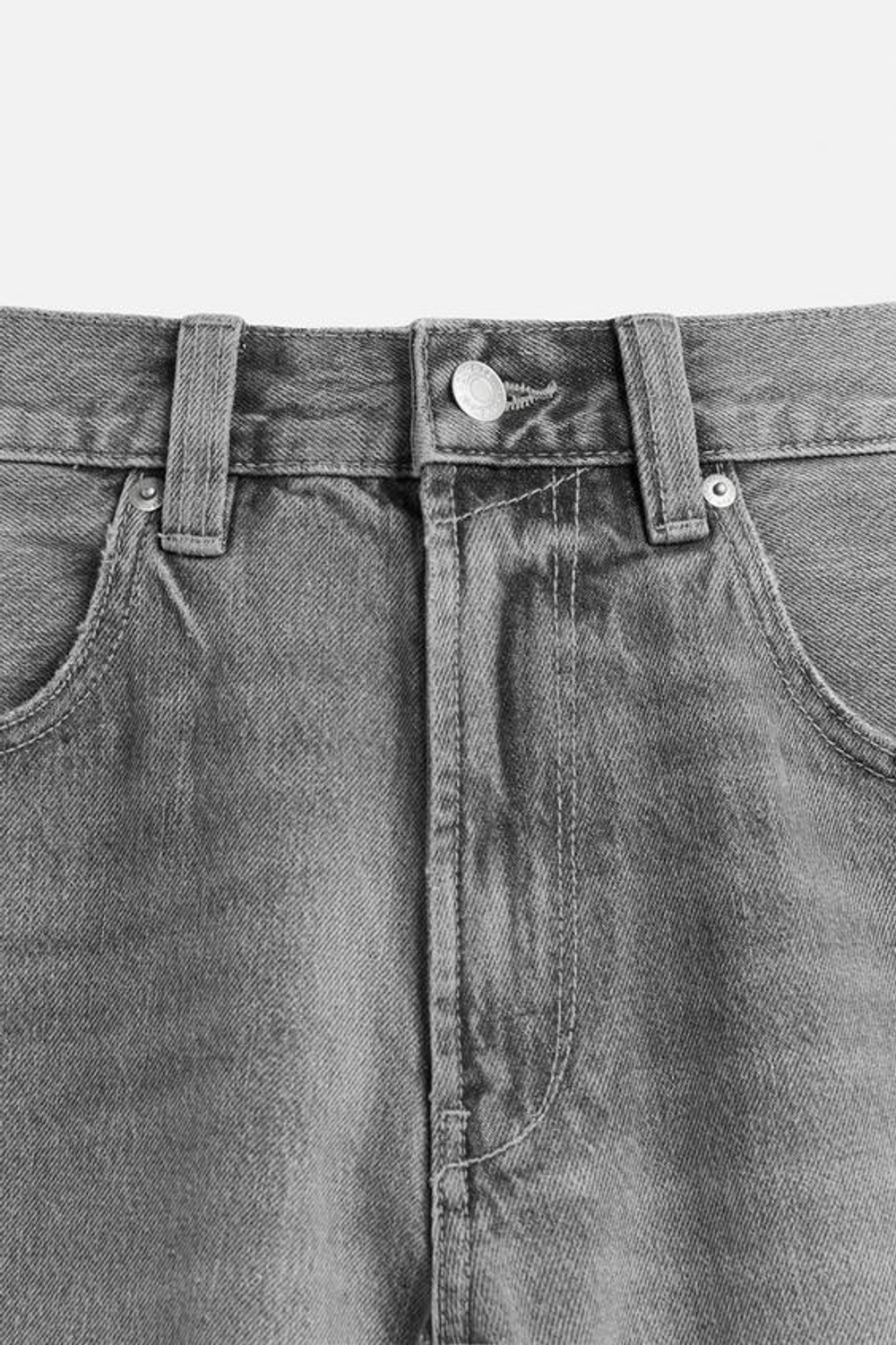 ZARA ДЖИНСОВЫЕ ШОРТЫ-БЕРМУДЫ СВОБОДНОГО КРОЯ, СЕРЫЙ