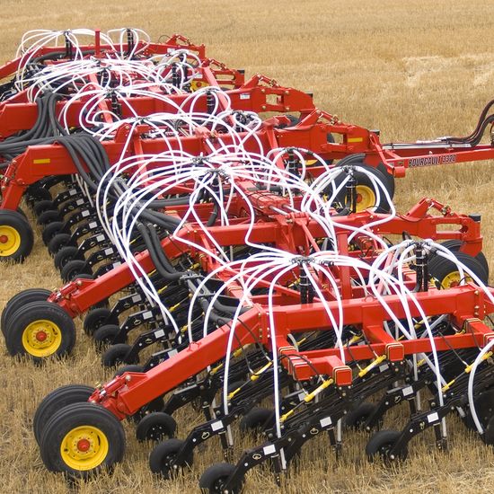 Запчасти, шайбы, муфты, подшипники BOURGAULT