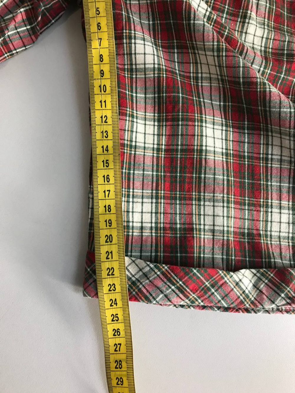 Шорты в клетку, визуально на 6/7 лет