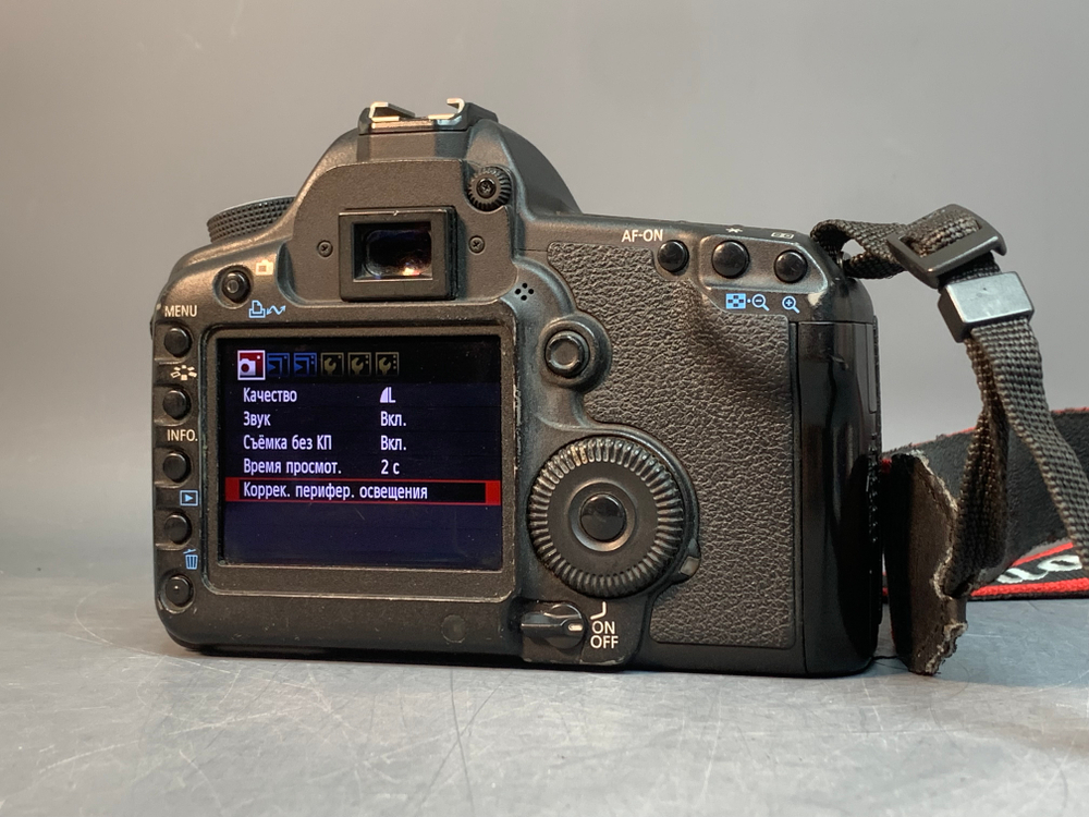 Canon EOS 5D Mark II 429.043 кадров