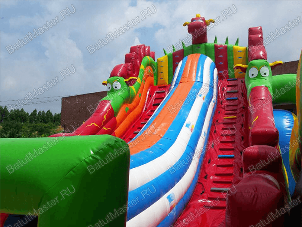 Большая и высокая горка "Змей Горыныч 3" 17*11*9 м