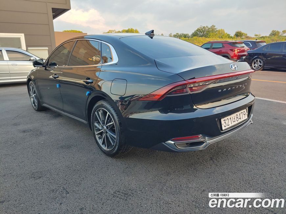 Hyundai The New Grandeur (Azera) IG 2.5 (05.2022)