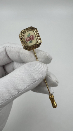 Брошь булавка с розами