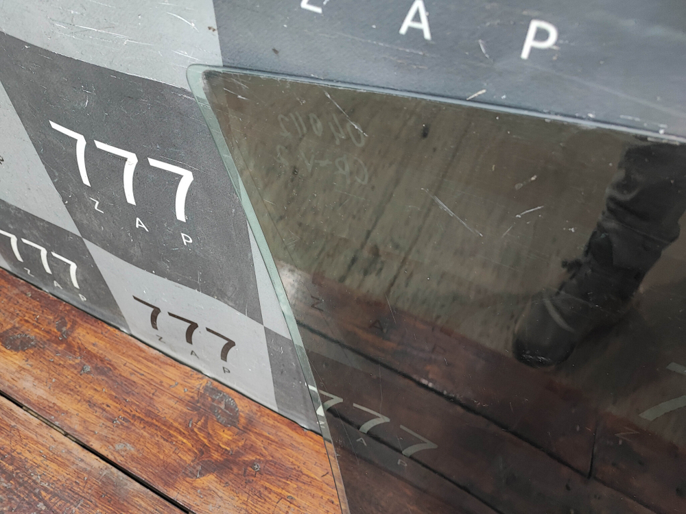 Стекло двери передней левой Honda CR-V 2 (RD) 01-06 Б/У Оригинал 73350SCAG10