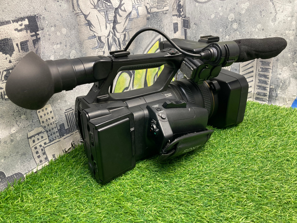 Sony HXR-NX5E