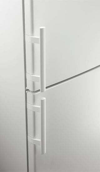 Холодильник Electrolux EN 3201 MOW