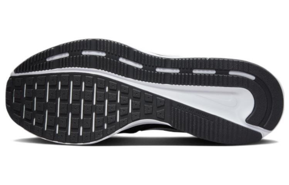 Кроссовки Nike Run Swift 3
