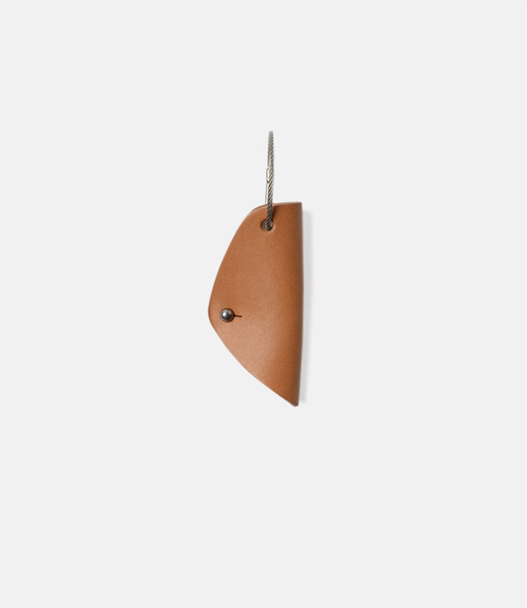 Campbell Cole Simple Key Wrap Tan — ключница из кожи