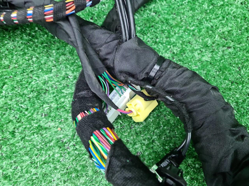 Проводка салонная Hongqi HS5 (2023-н.в.)