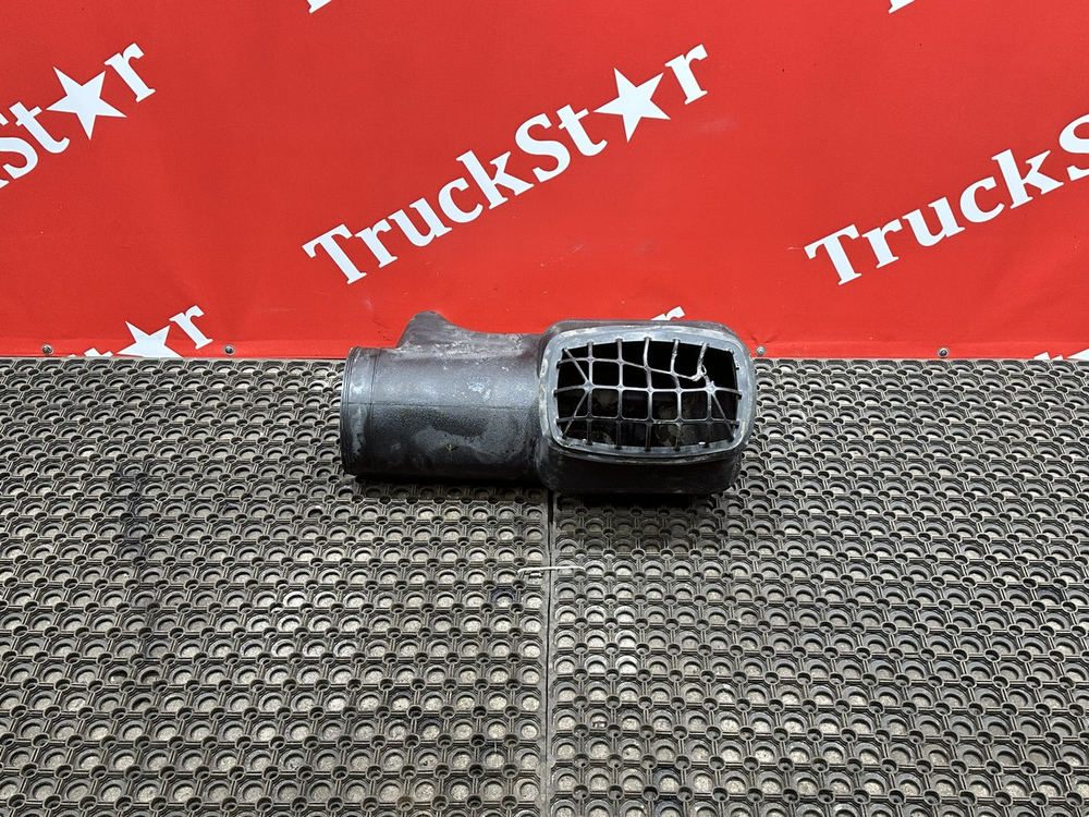 Патрубок воздушного фильтра 2023г