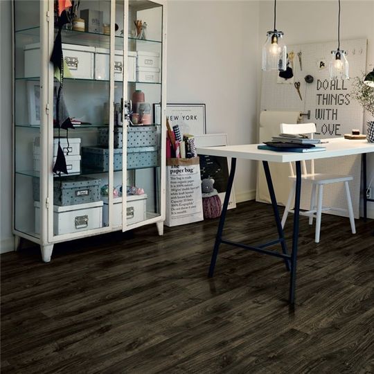 ВИНИЛ PERGO ДУБ СИТИ ЧЕРНЫЙ