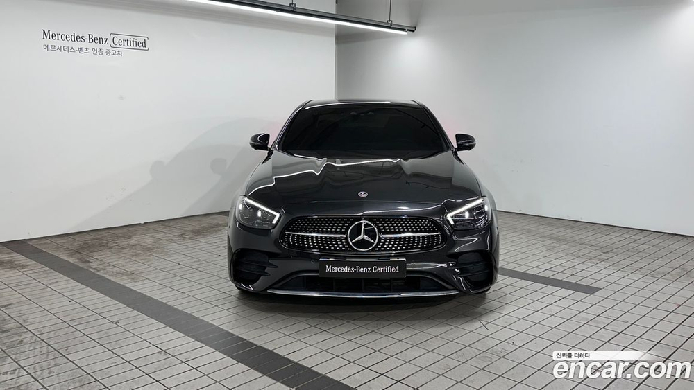 Mercedes-Benz E-Class W213 E350 4MATIC AMG Line (11.2021)