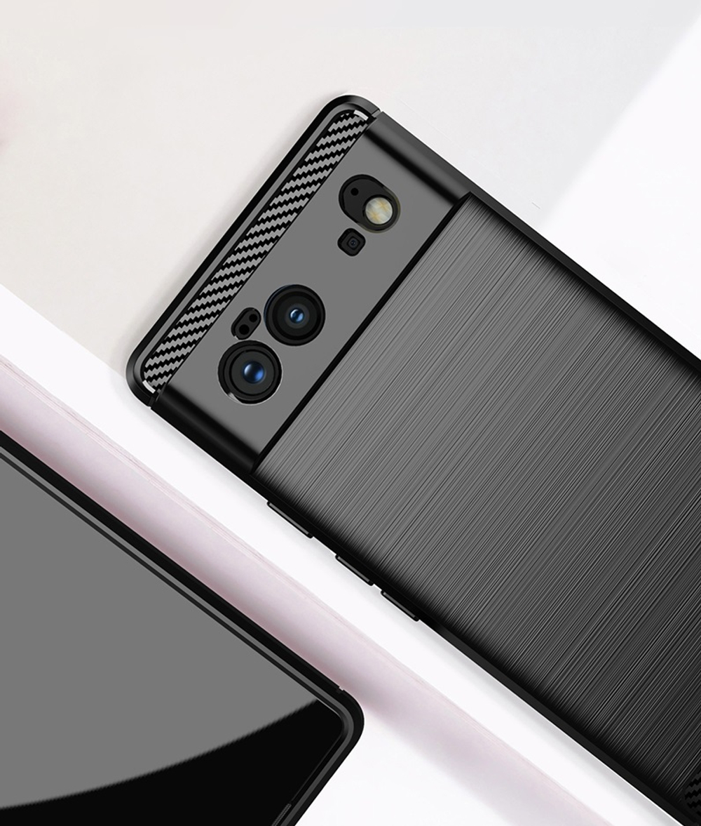 Чехол черного цвета в стиле карбон для телефона Google Pixel 6, серии Carbon от Caseport