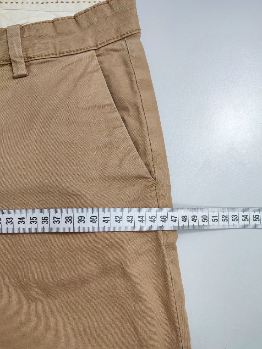 Брюки  Zara песочного цвета 46 размер