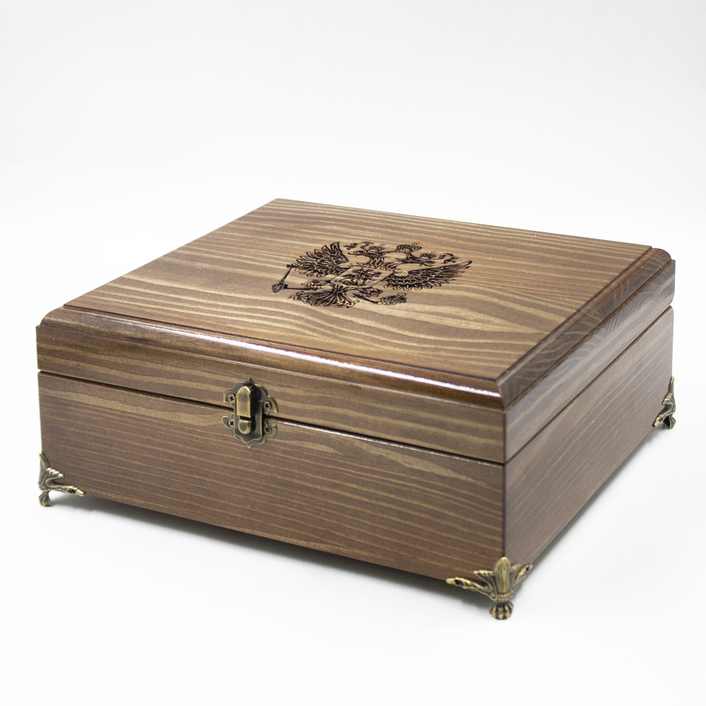 Шкатулка средняя лак с Гербом