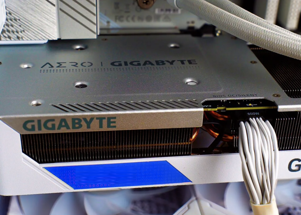Игровой компьютер (системный блок) PURE WHITE Core i7 6ядер/RTX4060Ti/ 32GB /SSD m.2 1000Gb / 750W / WIN 10 PRO