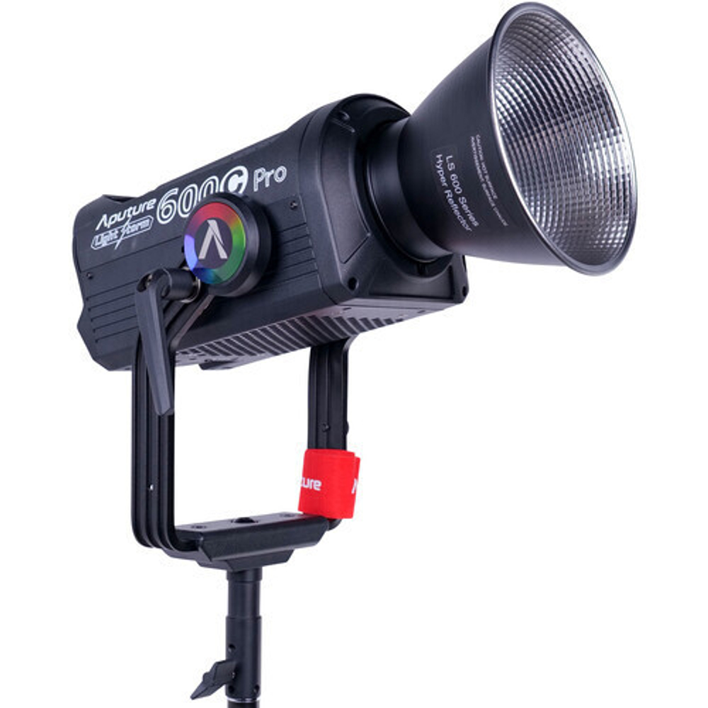 Осветитель Aputure Light Storm (LS) 600C Pro
