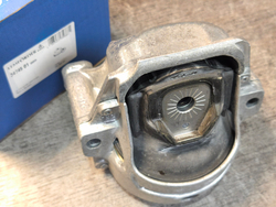 Опора двигателя LMI правая AUDI a (b8) a6(c7)/a8 q5 2008-12