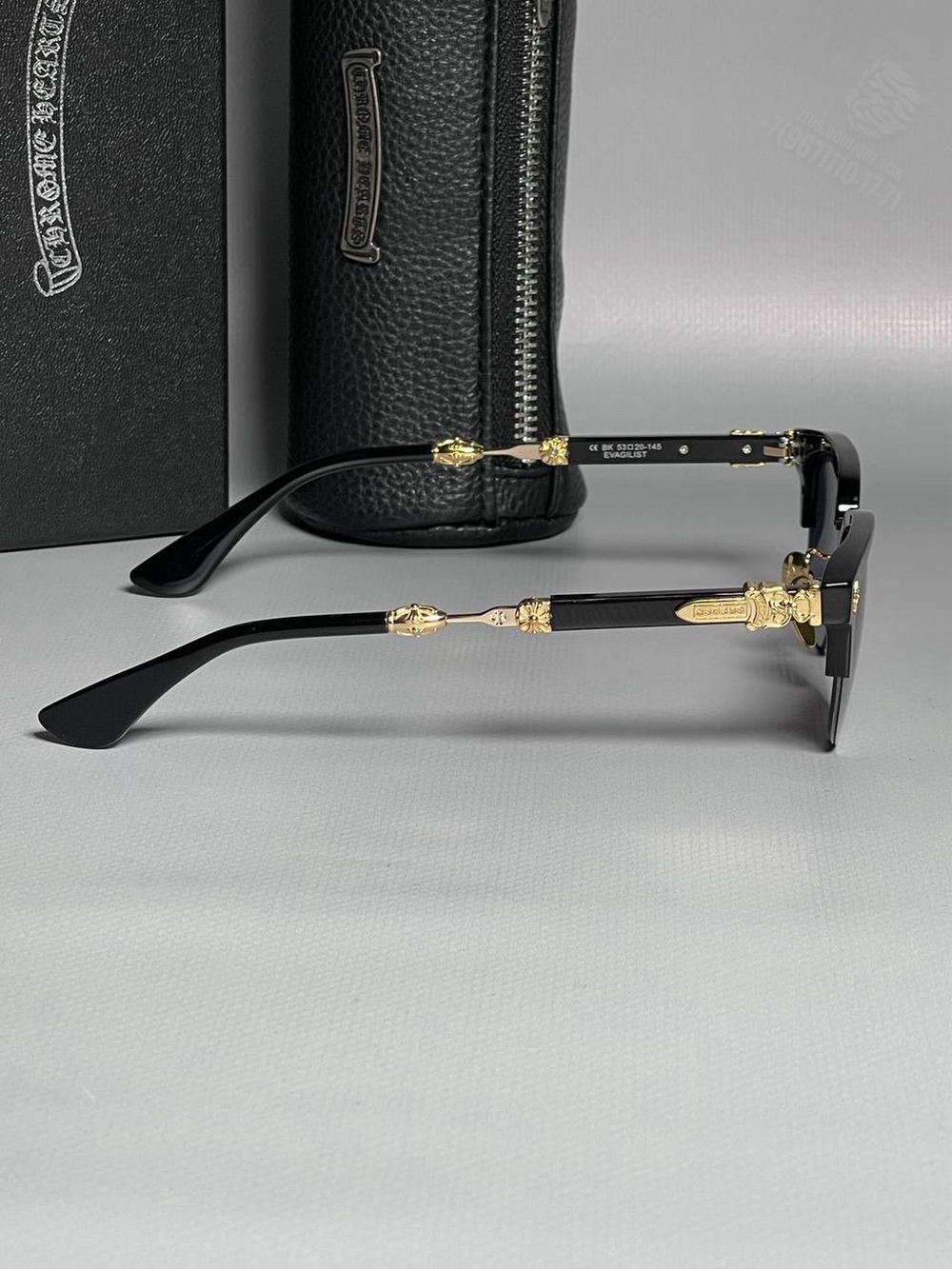 Солнечные очки Chrome Hearts