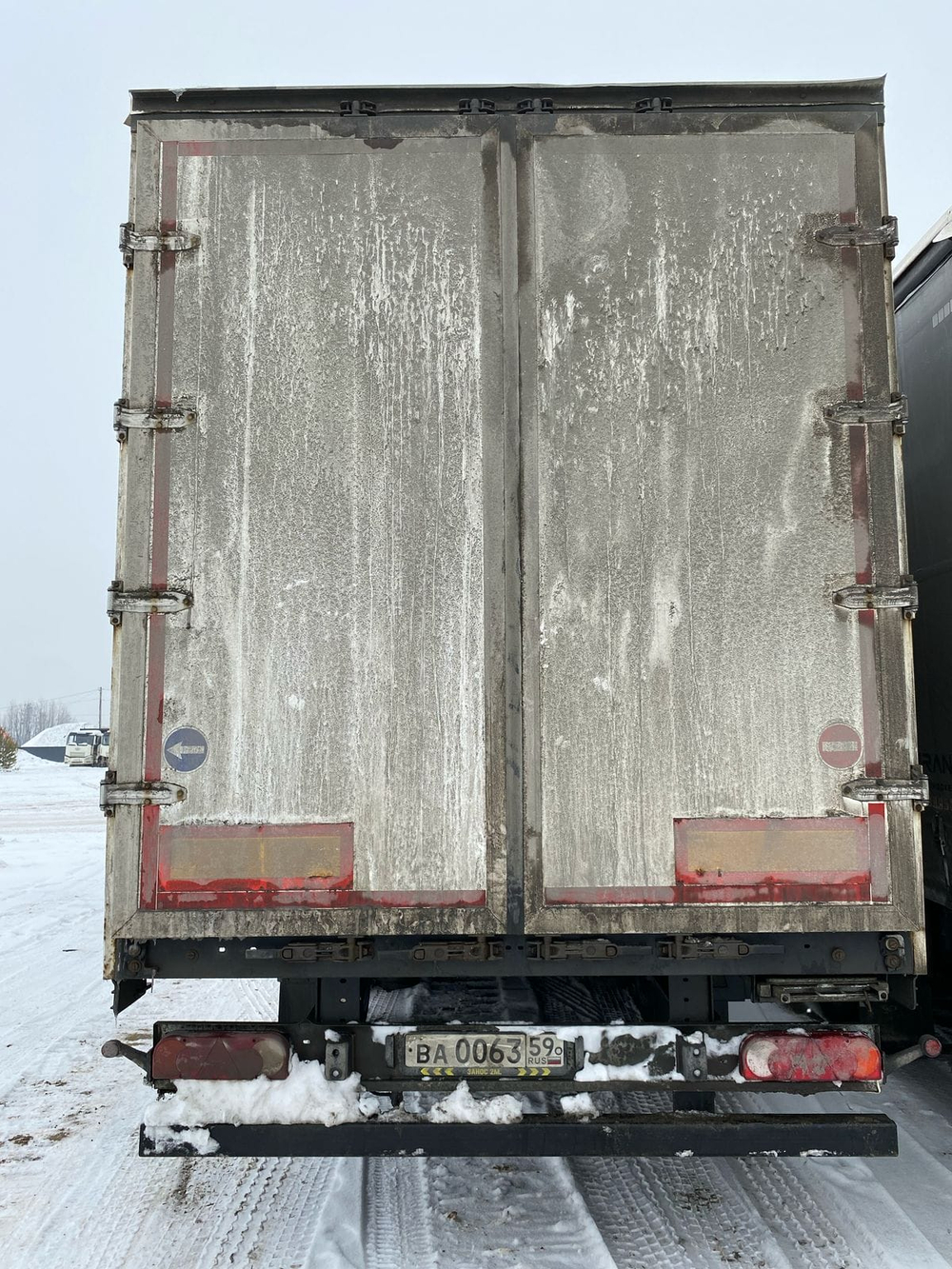 Туймазинский завод автобетоновозов 5885* Полуприцеп шторный 588510