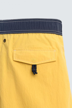 ZARA ДЛИННЫЕ ПЛАВКИ С КОНТРАСТНЫМИ ДЕТАЛЯМИ, СВЕТЛО-ЖЕЛТЫЙ