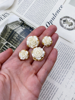 Пуговицы "Роза" золотистые белые перламутровые