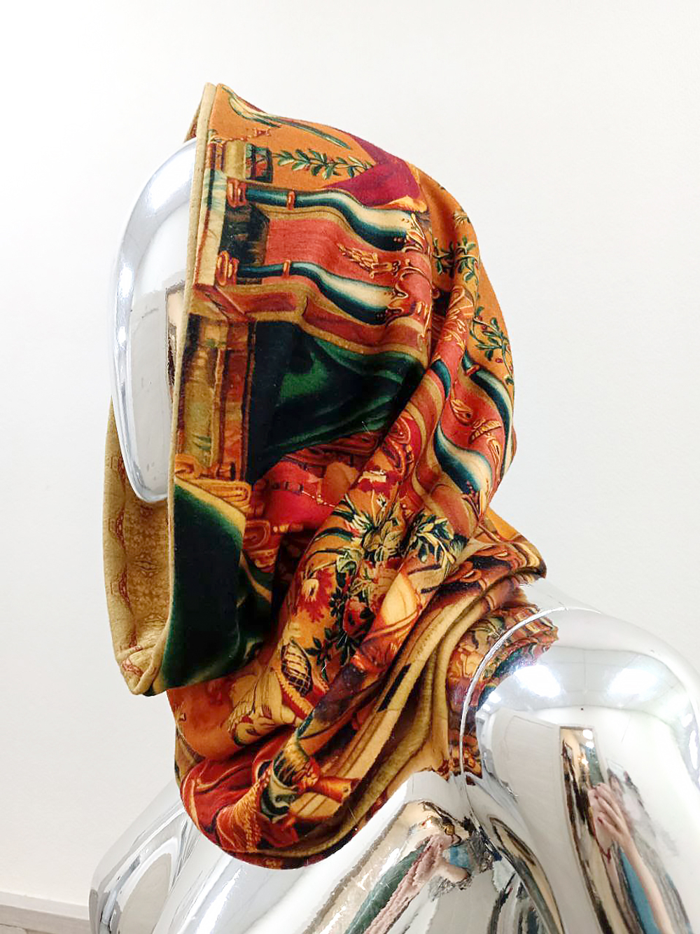 Двусторонний снуд "Гротеск", принт по мотивам шпалеры 17 века, Фландрия